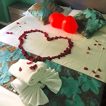 Ξενοδοχείο B&B Roma 2*