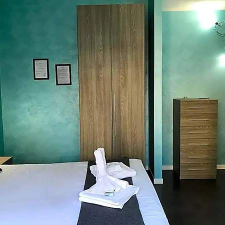 Hotel B&B Roma 2*