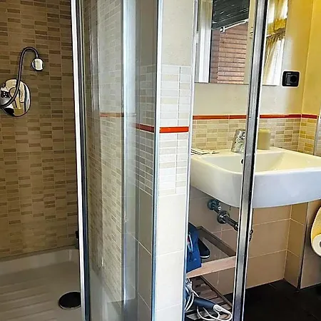 Ξενοδοχείο B&B Roma 2*